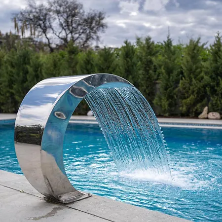 아파트호텔 Guendogan 2