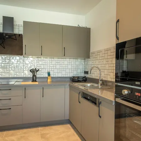 Apartahotel Gündoğan Suıtes 2