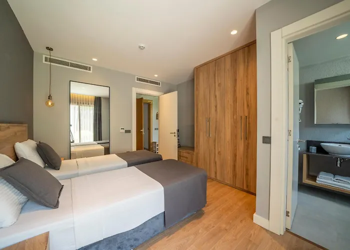 Guendogan 2 * Αλικαρνασσός